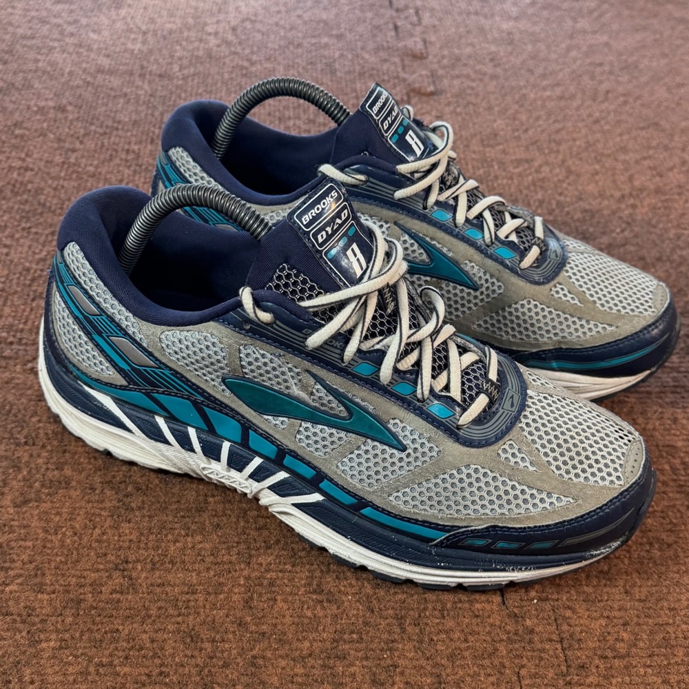C+ Brooks Dyad 8 Womens Running Shoes Grey Navy Blue Teal 1201811D059 Size 10